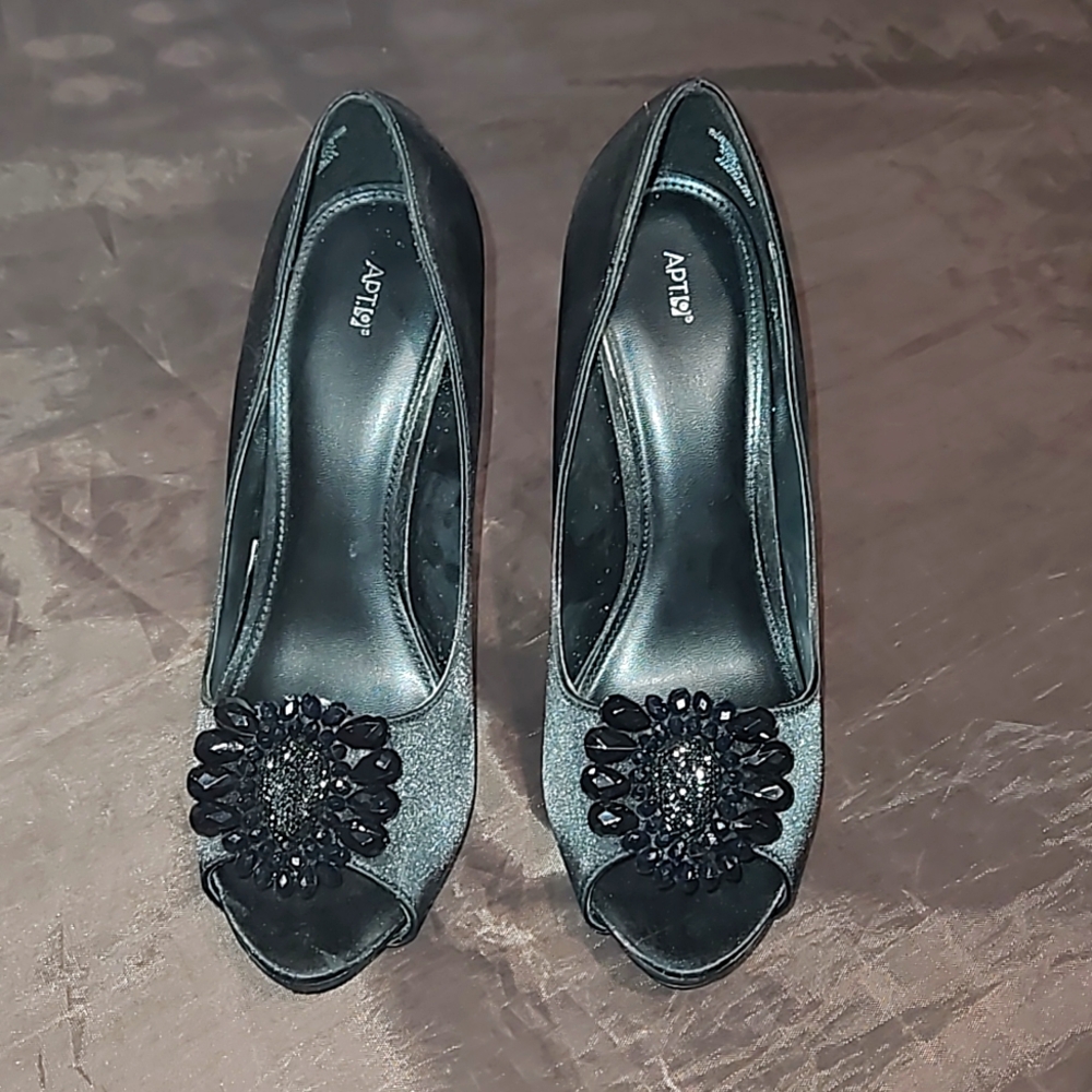 Apt 9 women's open toe high heels with desgin on top of open toe